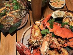 -三亚艾迪逊酒店·海滩烧烤 BARBACOA·现场乐队·浪漫晚餐·烧烤海鲜