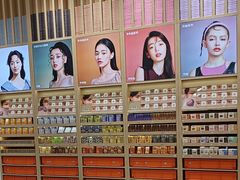 -moody彩瞳(环宇城店)
