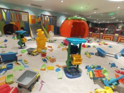 -meland亲子乐园·派对·研学(淄博万象汇店)