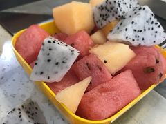 酸奶水果捞-九村烤脑花(大石坝总店)