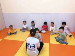 -红黄蓝成长中心(公益西桥校区)