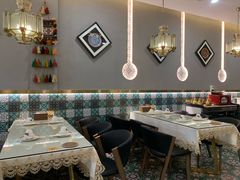 -欧提汗·新疆餐厅·清真(银都路店)