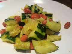 拍了拍黄瓜-胖哥俩肉蟹煲(万国店)