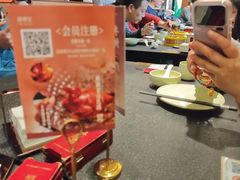 -蝴蝶里·粤菜·点心(滨江龙湖店)