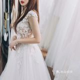 因为要给来宾来一个眼前一亮的感觉哦