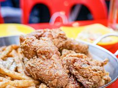 -BHC炸鸡(明洞总店)