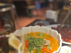 -肆海小川菜酒馆Wine Bistro (青年路店)