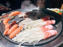 -明洞阿姨·韩式酱蟹烤肉·创意料理(三元桥店)