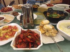 -阿胖龙虾小海鲜(宁国南路总店)