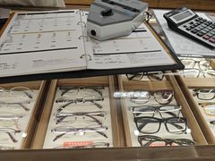 -亨得利眼镜(中山路一店)