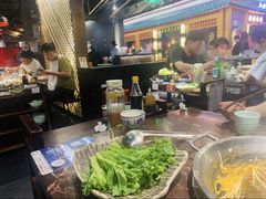 -晓宇重庆火锅(赛格国际购物中心店)