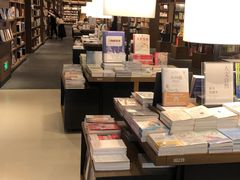 -茑屋书店(天目里店)