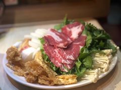 -汉城韩国烧烤火锅(官也街店)