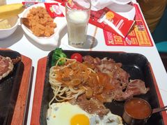 -豪享来(我格广场店)