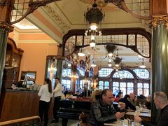-Majestic Café
