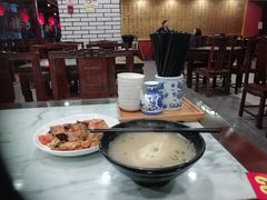 -拱北楼(皇亭广场店)
