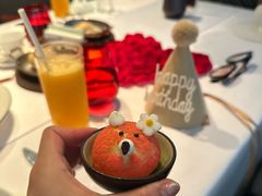 -罗宾斯牛排馆(重庆丽晶酒店)