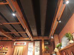 -巴卤社老火锅(财富店)
