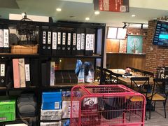 -第三空间·趣味桌游·轰趴.室内CS.剧本杀(大武汉1911店)