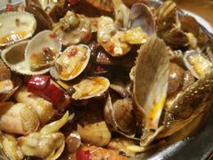 -东来菜馆•手抓海鲜家常菜•海鲜锅贴(鸽子窝店)