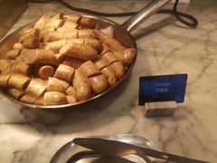 -上海龙之梦万丽酒店