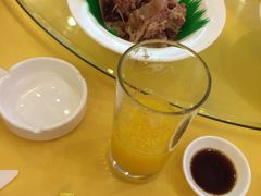 -山明水秀大饭店