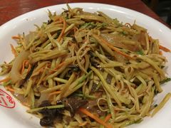 荣鹏大拉皮-荣鹏风味烀饼总店