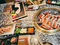 -黑牛の場烤肉(摩天活力城店)