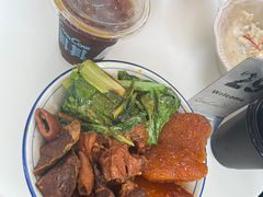 -CowCow其其·牛杂咖啡公司(六运店)