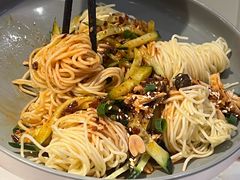 鸡丝凉面-渝信川菜·川味家常菜(新辰里亚运村店)