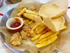 -萨卡屋亲子乐园·餐厅(龙山万物工场店)