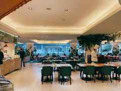 -亮马河饭店翠雅咖啡厅