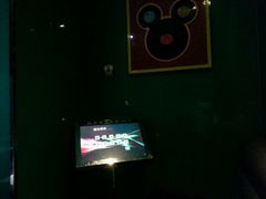 -百威KTV(恒福路店)
