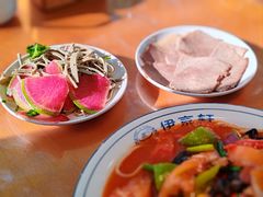 -伊京轩兰州牛肉面(闹市口店)