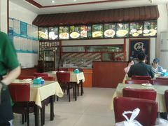 大堂-李连贵熏肉大饼(兴工街店)
