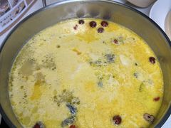 -煲王粤菜餐厅(中侨中心店)