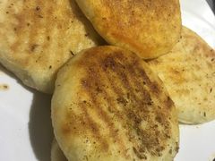 老太太烧饼-牧之源炭火烤羊腿(沽源店)