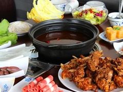 -亿诣蝎府炸酱面羊蝎子火锅(酷车小镇店)