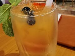 缤纷水果四季春-MR.ROCKY洛奇先生RESTAURANT&BAR(宝安壹方城店)