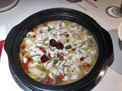 中辣酸菜鱼-周渝食惦酸菜鱼(青浦店)
