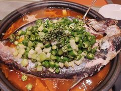 碧绿青椒芒果烤鱼-夯鱼烤鱼·尔滨地标美食(国展店)