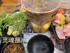 -罗平振兴老店砂锅饭(文笔路店)