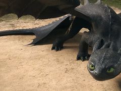 -百美汇影城(LUXE嘉里中心店)