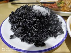 乌米饭-天乐农家鱼头王(天目湖店)