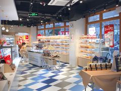 -85度C(生甜甜圈研究工坊·上海平凉店)