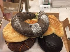 -奈雪的茶(市百一店)