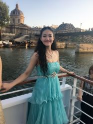 礼服-珠海女王嫁衣馆(珠海左右创意园店)