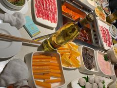 -海底捞火锅鲜切牛肉主题店(长寿路店)