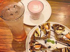 -more than meow吴止猫主题餐厅(承德 中船汇店)