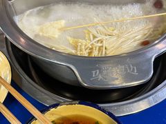 -马路边边·成都串串(翠柏路店)